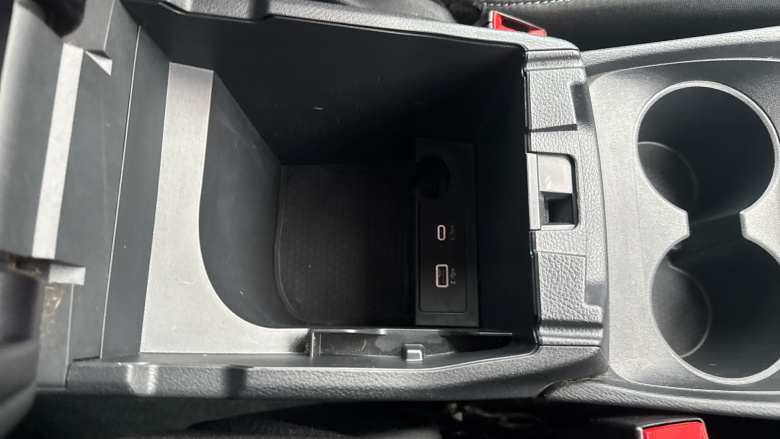 Nissan Qashqai 1.3 DiG-T MH Acenta Premium 5dr Petrol Hatchback